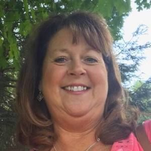 Meet your Posher, Liz